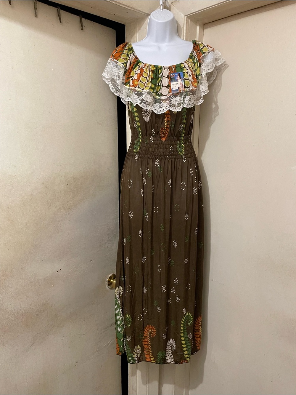 Women’s L Brown Green Floral Lace Trim Smocked Maxi Dress